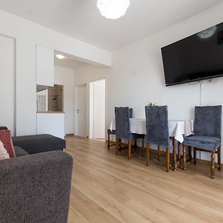 מאקרסקה Apartments Senka מראה חיצוני תמונה