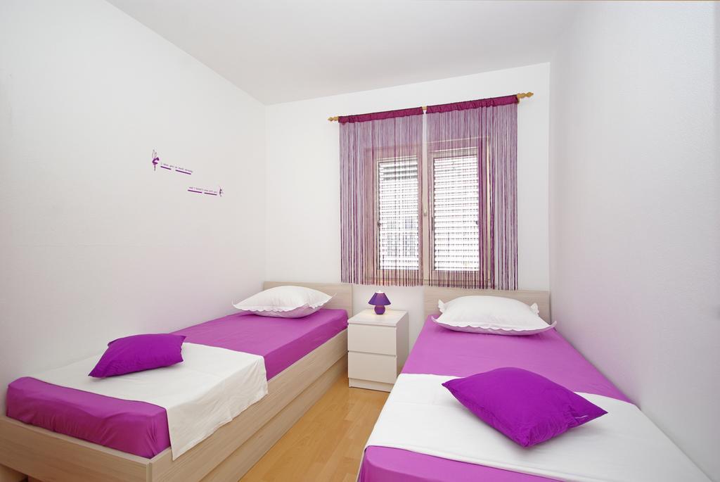 מאקרסקה Apartments Senka מראה חיצוני תמונה