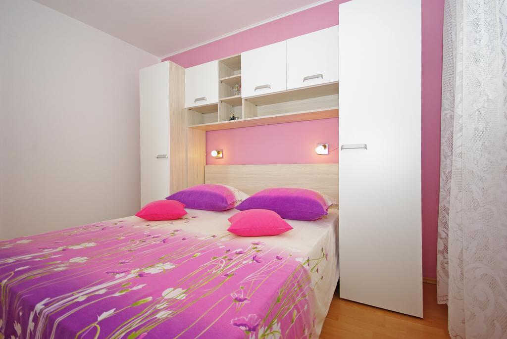 מאקרסקה Apartments Senka מראה חיצוני תמונה
