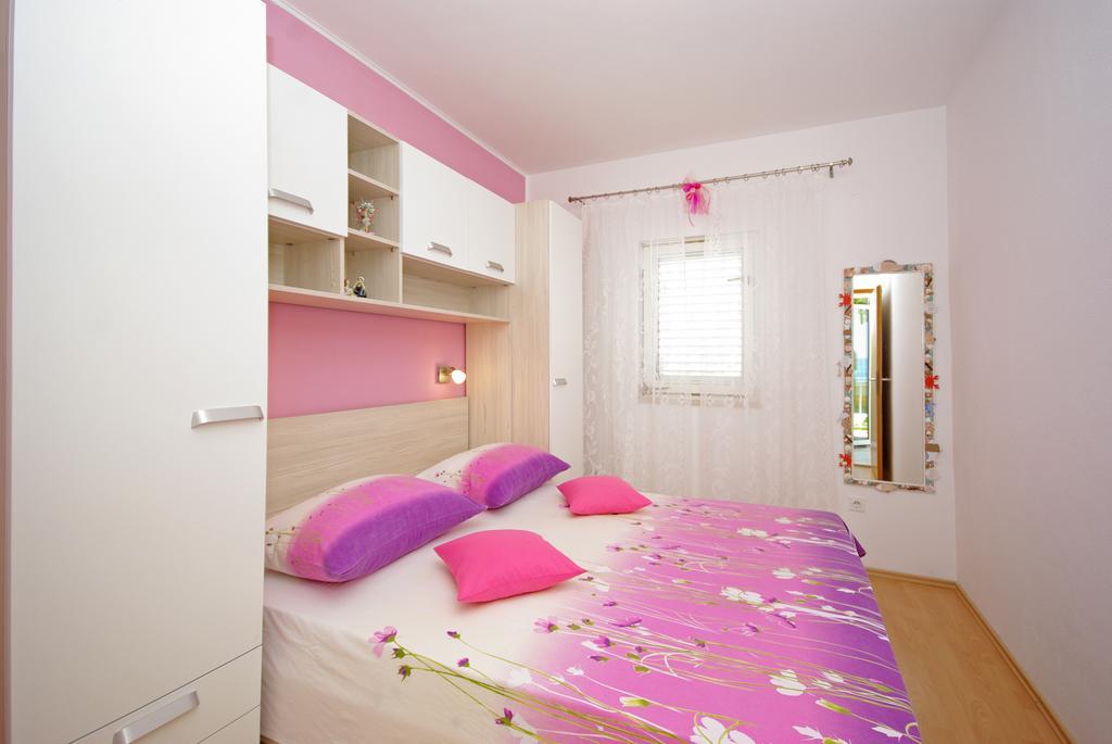 מאקרסקה Apartments Senka מראה חיצוני תמונה