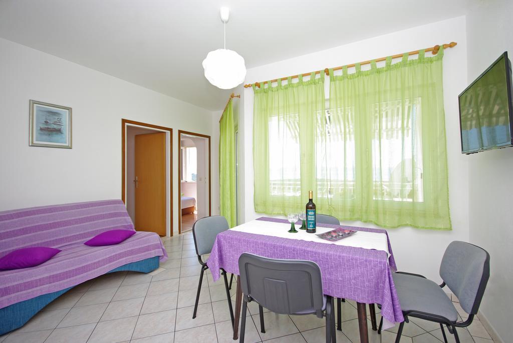 מאקרסקה Apartments Senka מראה חיצוני תמונה