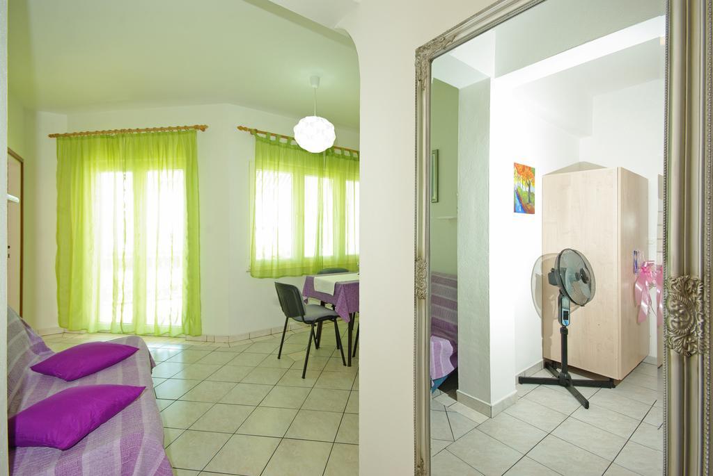 מאקרסקה Apartments Senka מראה חיצוני תמונה